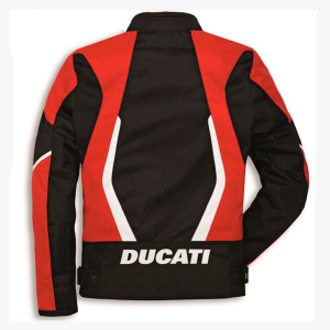 Fruto de la colaboración con Spidi, la chamarra de tela Ducati Summer 2 entra en la colección de prendas firmadas Ducati.