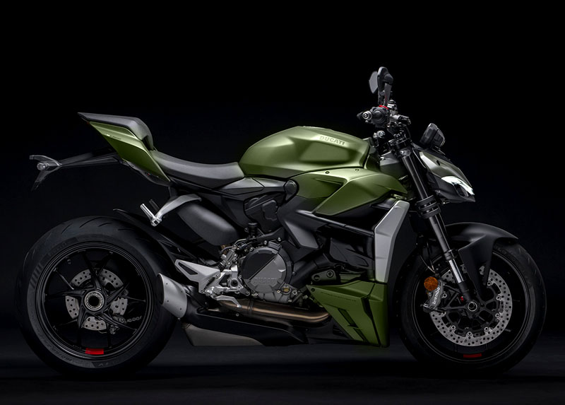 Streetfighter V2  2025 Storm Green